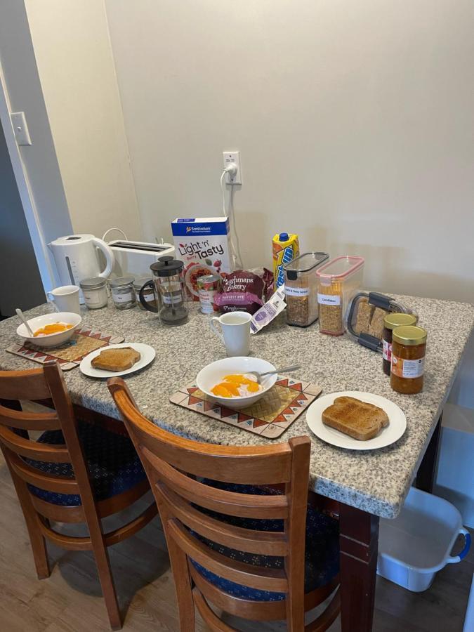 Swanson-Waitakere Stay In Scenic Sunrise Auckland Bagian luar foto